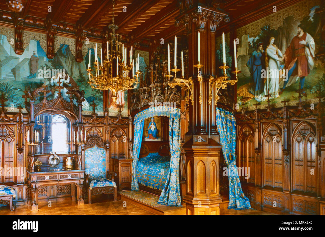 Bedroom Of Ludwig Ii Hi-Res Stock Photography And Images - Alamy throughout Schlafzimmer Neuschwanstein